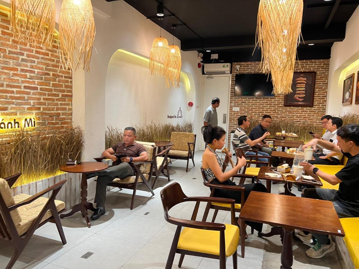 Grandma Lu'S Saigon Bui Vien Vandrarhem Ho Chi Minh-staden Exteriör bild
